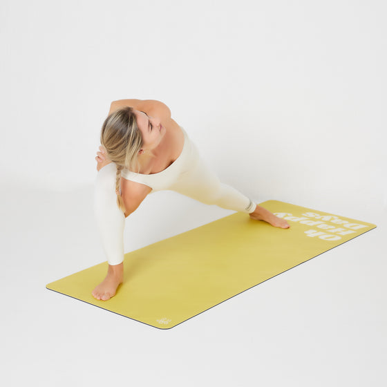 'Happy Days' PU Yoga Mat with ‘Flex 2-in-1’ Strap