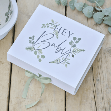 Hey Baby Gift Box, Botanical and White